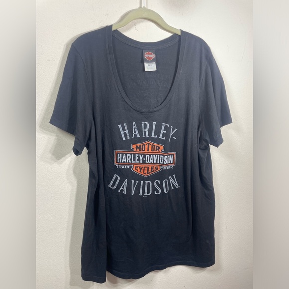 RAWHIDE OLATHE MIAMI FL Black‎ T-Shirt by Harley Davidson
Women's size 1x - Picture 1 of 6